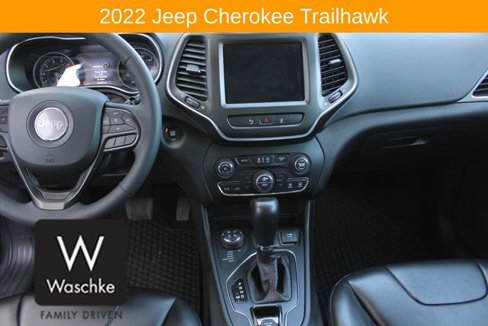 Used 2022 Jeep Cherokee Trailhawk w/ Comfort/Convenience Group image 26