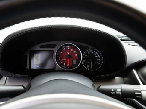 Used 2005 Ferrari 612 Scaglietti image 11