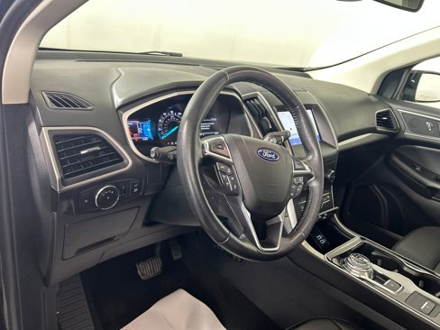 Used 2020 Ford Edge SEL w/ Convenience Package image 13