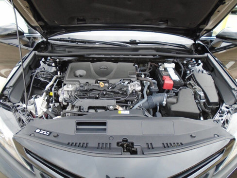 Used 2021 Toyota Camry SE image 17