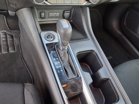 Used 2024 Nissan Sentra SV image 16