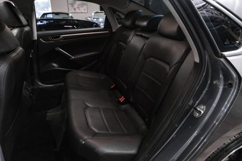 Used 2017 Volkswagen Passat 1.8T SE w/ SE Lighting Package image 35