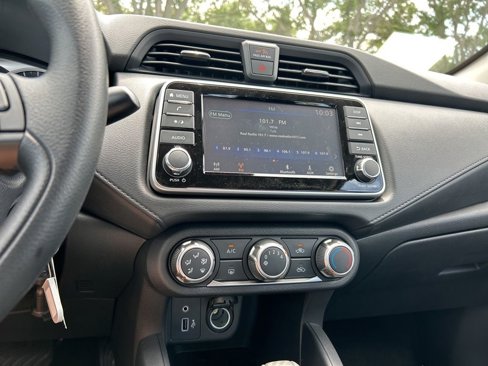 New 2025 Nissan Versa S w/ Trunk Package image 24