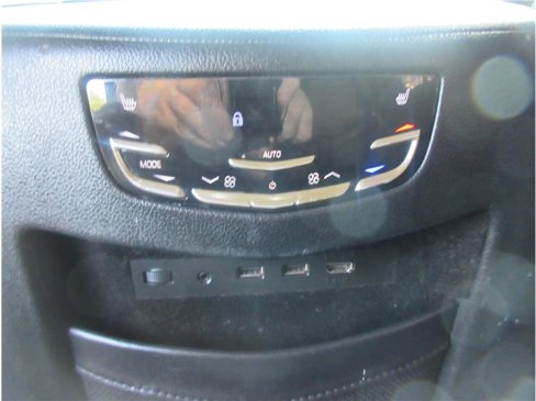 Used 2017 Cadillac Escalade Platinum image 31