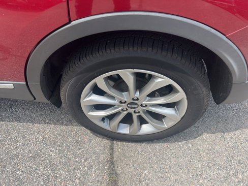 Used 2019 Lincoln MKC Select w/ Select Plus Package image 4