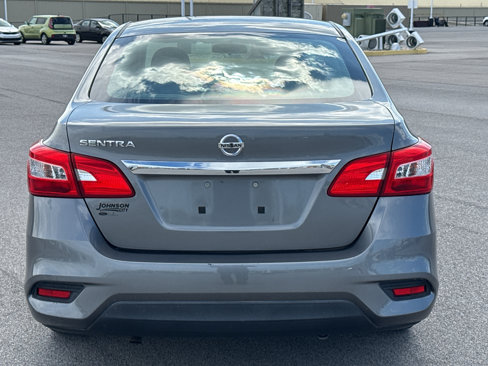 Used 2017 Nissan Sentra S image 4