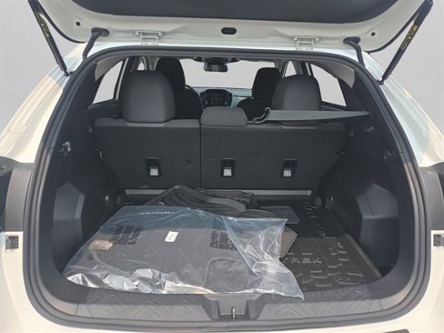 Used 2025 Subaru Crosstrek 2.5i Premium image 32