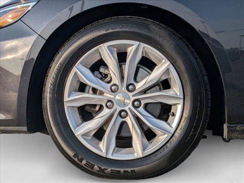 Used 2023 Chevrolet Malibu LT image 24