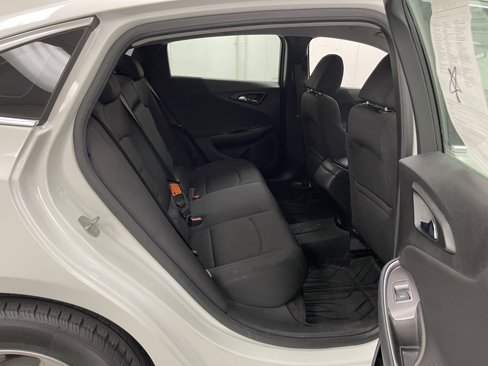 Used 2018 Chevrolet Malibu LS image 13