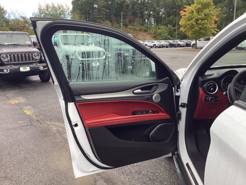 Used 2019 Alfa Romeo Stelvio Ti Sport w/ Quick Order Package 22S Sport image 19