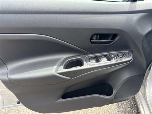 New 2025 Nissan Versa S image 18
