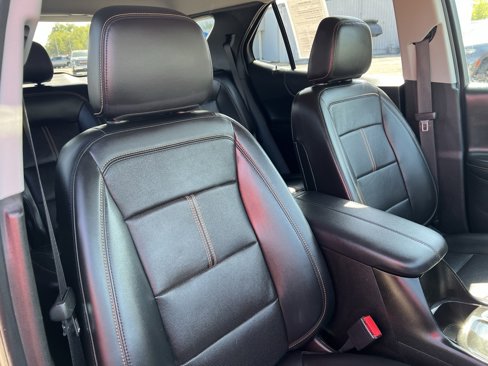 Used 2022 Chevrolet Equinox Premier image 11