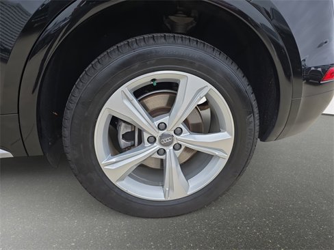 Used 2020 Audi Q5 2.0T Premium w/ Convenience Package image 38