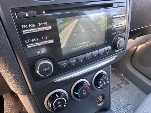 Used 2013 Nissan Rogue SV image 12
