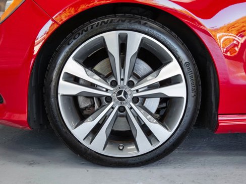 Used 2018 Mercedes-Benz CLA 250 image 14
