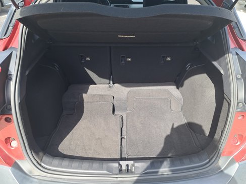 Used 2019 Nissan Kicks SV image 11