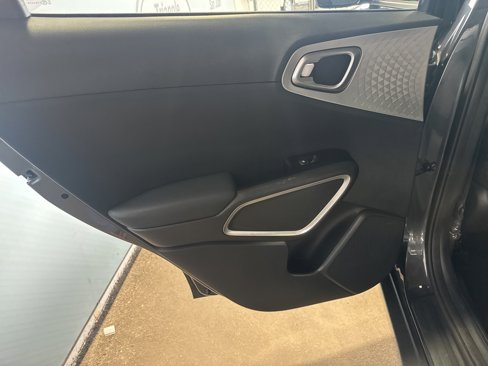 Used 2024 Kia Soul S image 21