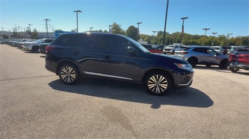Used 2020 Mitsubishi Outlander ES image 9