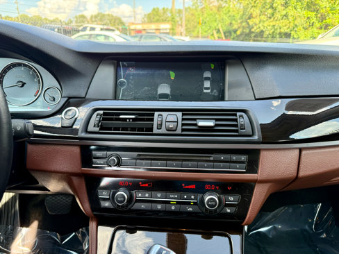 Used 2012 BMW 528i xDrive Sedan image 16