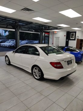 Used 2013 Mercedes-Benz C 250 Sedan image 5
