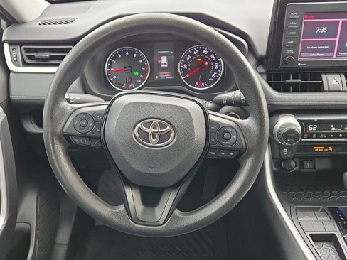 Used 2022 Toyota RAV4 XLE image 19