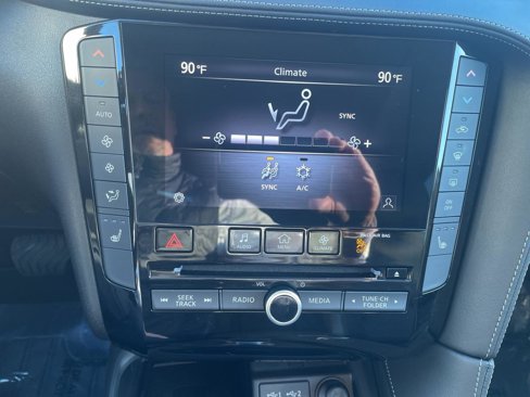 New 2025 INFINITI QX50 Luxe image 28