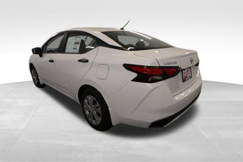 New 2025 Nissan Versa S w/ Trunk Package image 17