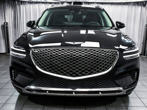 Used 2025 Genesis GV70 2.5T Select w/ Select Package image 2