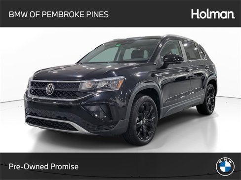 Used 2022 Volkswagen Taos SE image 1