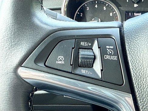 Certified 2022 Buick Encore Preferred w/ Safety Package image 31