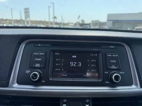 Used 2017 Kia Optima LX w/ Driver Convenience Package image 10