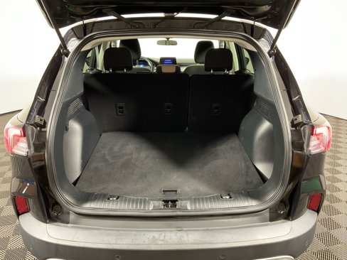 Used 2021 Ford Escape SE image 13