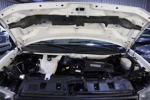 Used 2020 Chevrolet Express 2500 image 8