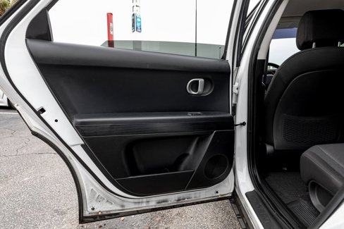 Used 2022 Hyundai Ioniq 5 SE image 27
