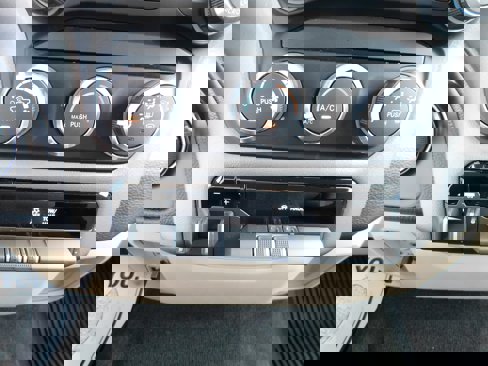 Used 2021 RAM 1500 Big Horn image 18