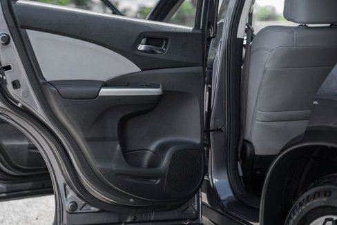 Used 2016 Honda CR-V Touring image 38