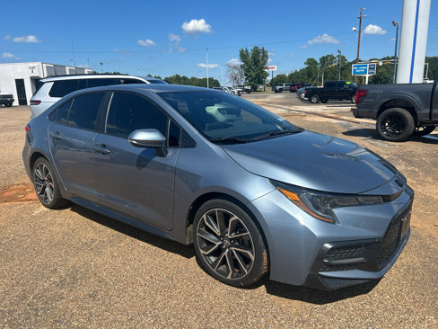 Used 2021 Toyota Corolla SE w/ SE Premium Package image 5