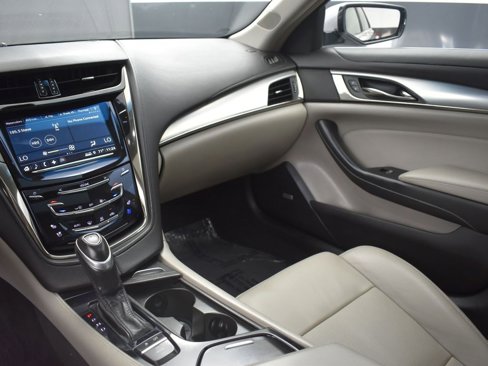 Used 2018 Cadillac CTS Sedan w/ Seating Package image 31