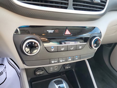 Used 2020 Hyundai Tucson SE image 22
