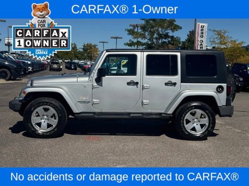 Used 2010 Jeep Wrangler Unlimited Sahara image 2