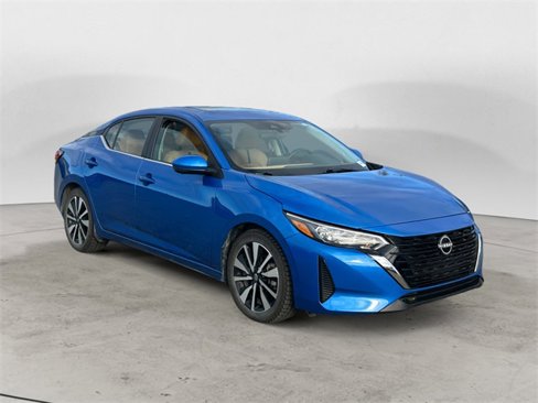 Used 2024 Nissan Sentra SV w/ SV Premium Package image 7