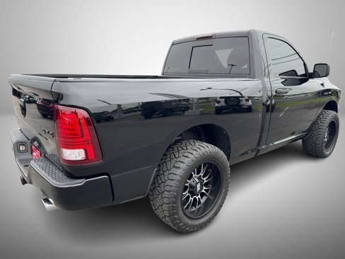 Used 2015 RAM 1500 Express w/ Black Ram 1500 Express Group image 3