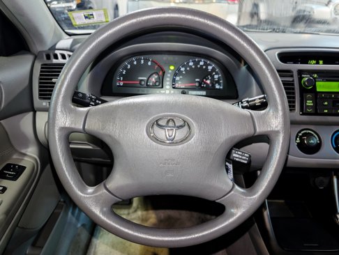 Used 2003 Toyota Camry LE image 32