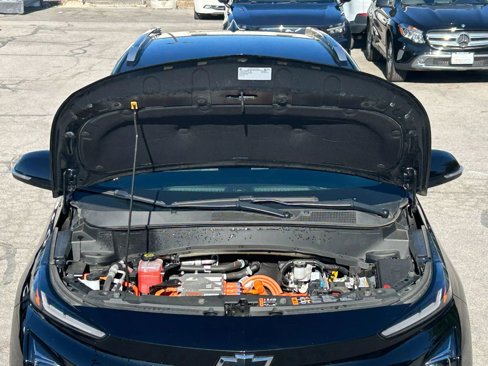 Used 2023 Chevrolet Bolt EUV LT image 13