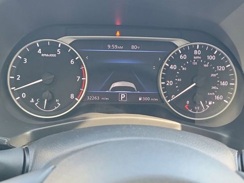Used 2024 Nissan Sentra SV image 27