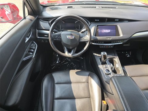 Used 2019 Cadillac XT4 Premium Luxury w/ Cold Weather Package image 32
