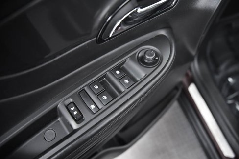 Used 2017 Buick Encore Preferred image 10
