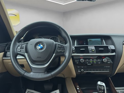 Used 2017 BMW X3 xDrive28i image 14