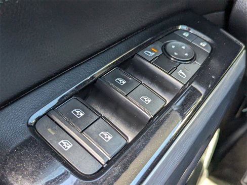 Used 2023 Nissan Pathfinder SL image 22