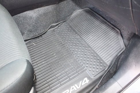 Used 2017 Toyota RAV4 LE image 42